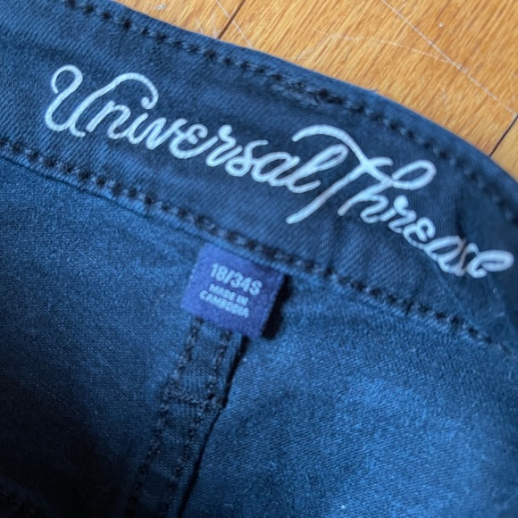 Universal Threads black jeans Sz 18 Womans - Picture 3 of 6